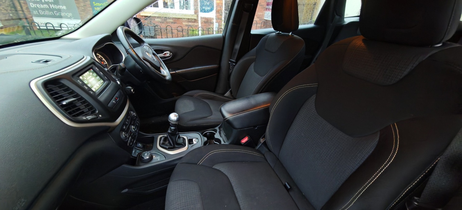 Used Jeep Cherokee 2014 for sale - 76960721: Photo 5