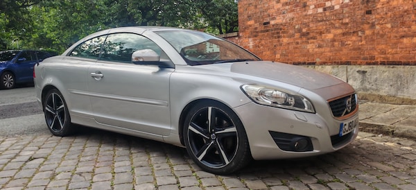 Used Volvo C70 2011 for sale - 73704222: Photo 2