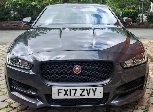 Used Jaguar XE 2017 for sale - 75368399: Photo 9