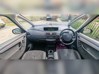 Used Citroen C4 Picasso 2009 for sale - 75995128: Photo