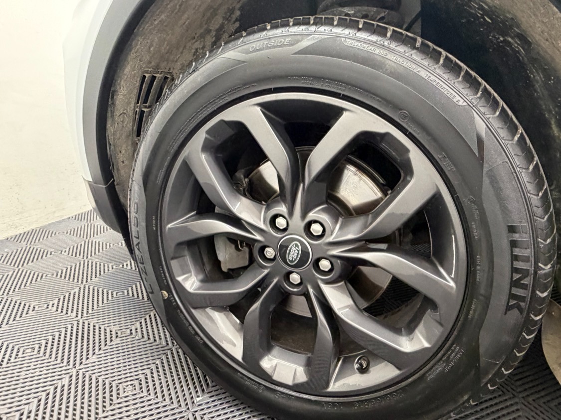 Used Land Rover Discovery Sport 2018 for sale - 76719111: Photo 9