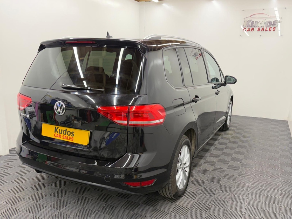 Used Volkswagen Touran 2019 for sale - 77885658: Photo 8