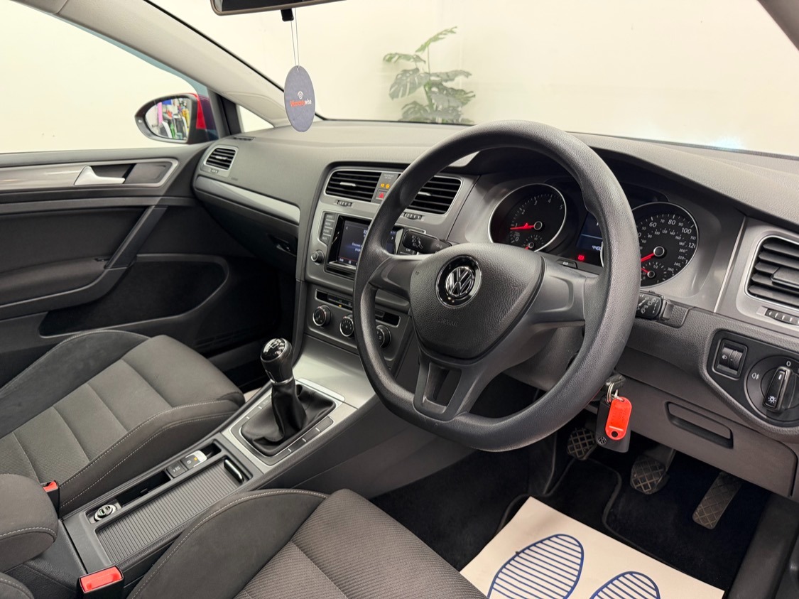 Used Volkswagen Golf 2015 for sale - 76428359: Photo 11