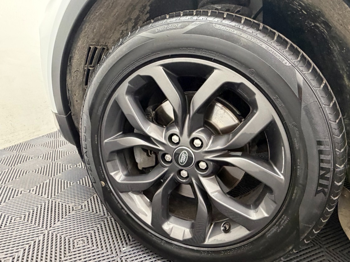 Used Land Rover Discovery Sport 2018 for sale - 76566675: Photo 9