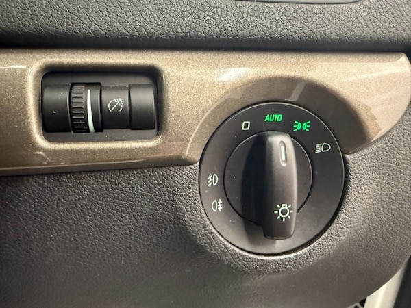 Used Skoda Yeti 2015 for sale - 76220362: Photo 12