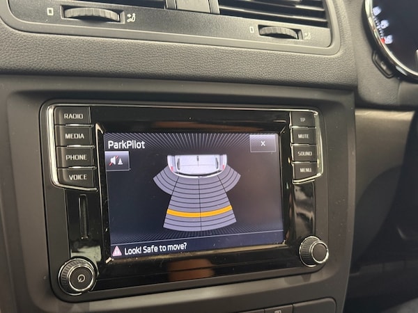 Used Skoda Yeti 2015 for sale - 76220362: Photo 15