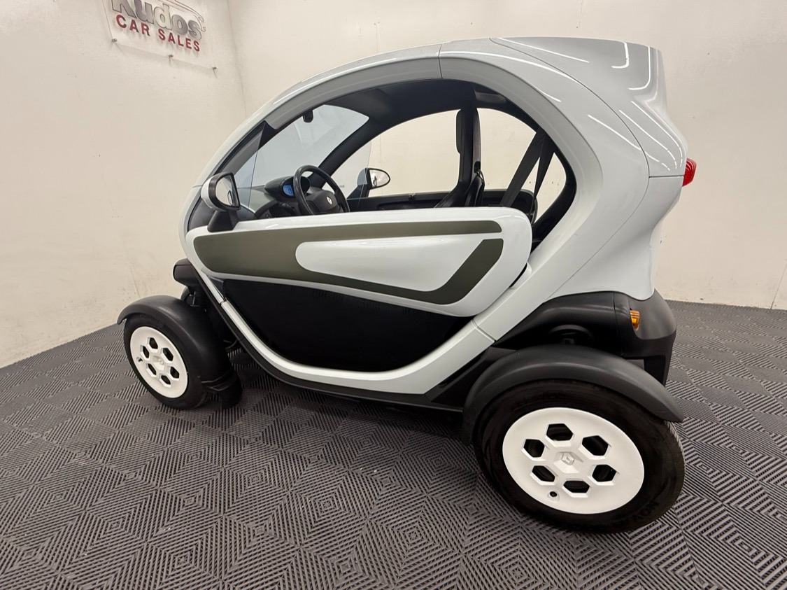 Used Renault Twizy 2012 for sale - 76707393: Photo 9