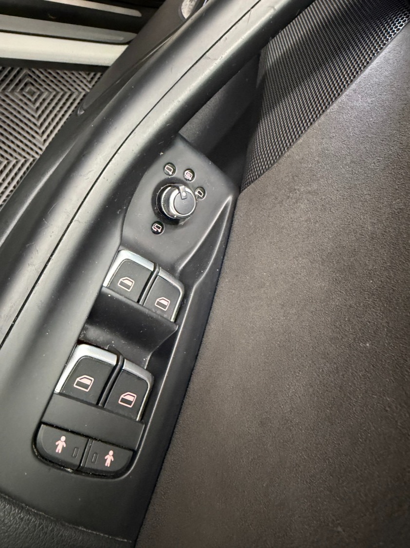 Used Audi Q3 2017 for sale - 77591655: Photo 14