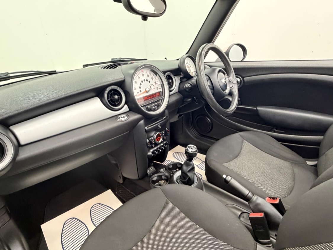 Used MINI Convertible 2013 for sale - 77502920: Photo 13