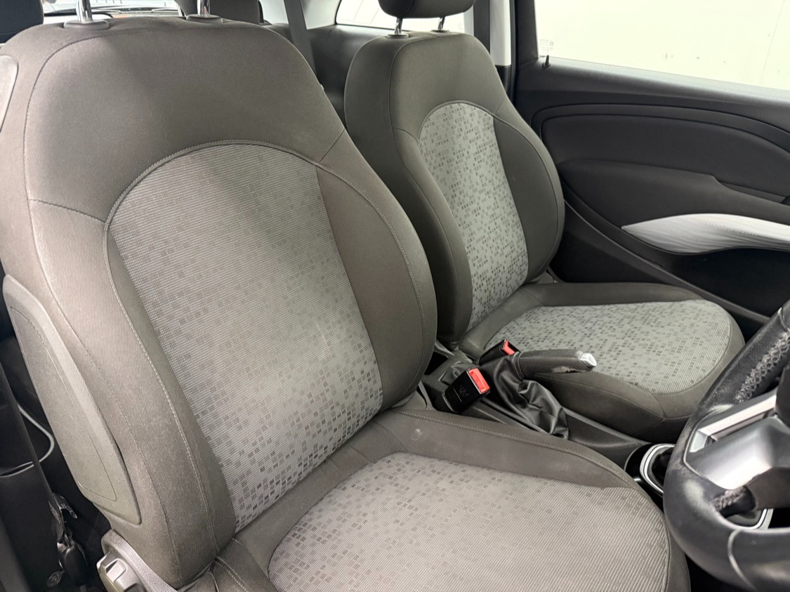 Used Vauxhall ADAM 2014 for sale - 76461974: Photo 13