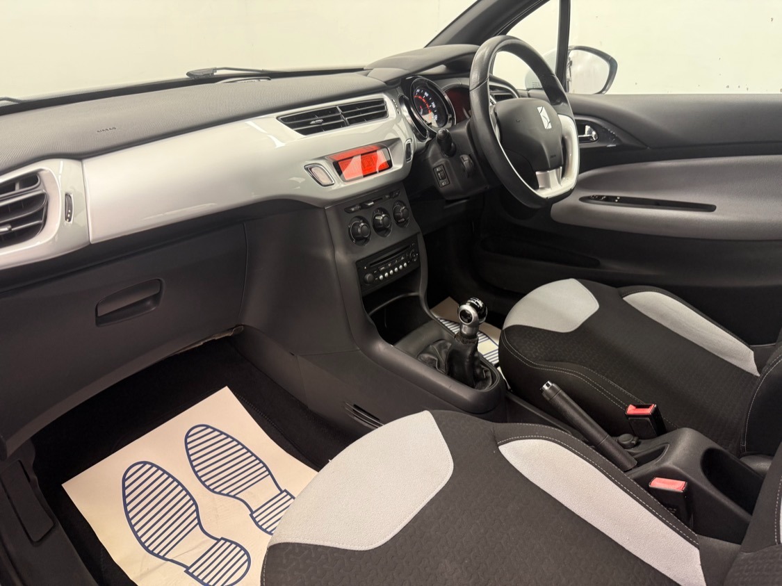 Used Citroen DS3 2010 for sale - 76178616: Photo 15