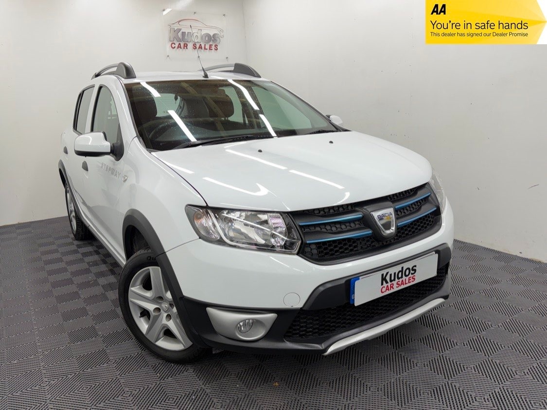 Used Dacia Sandero Stepway 2014 for sale - 76719276: Photo 1