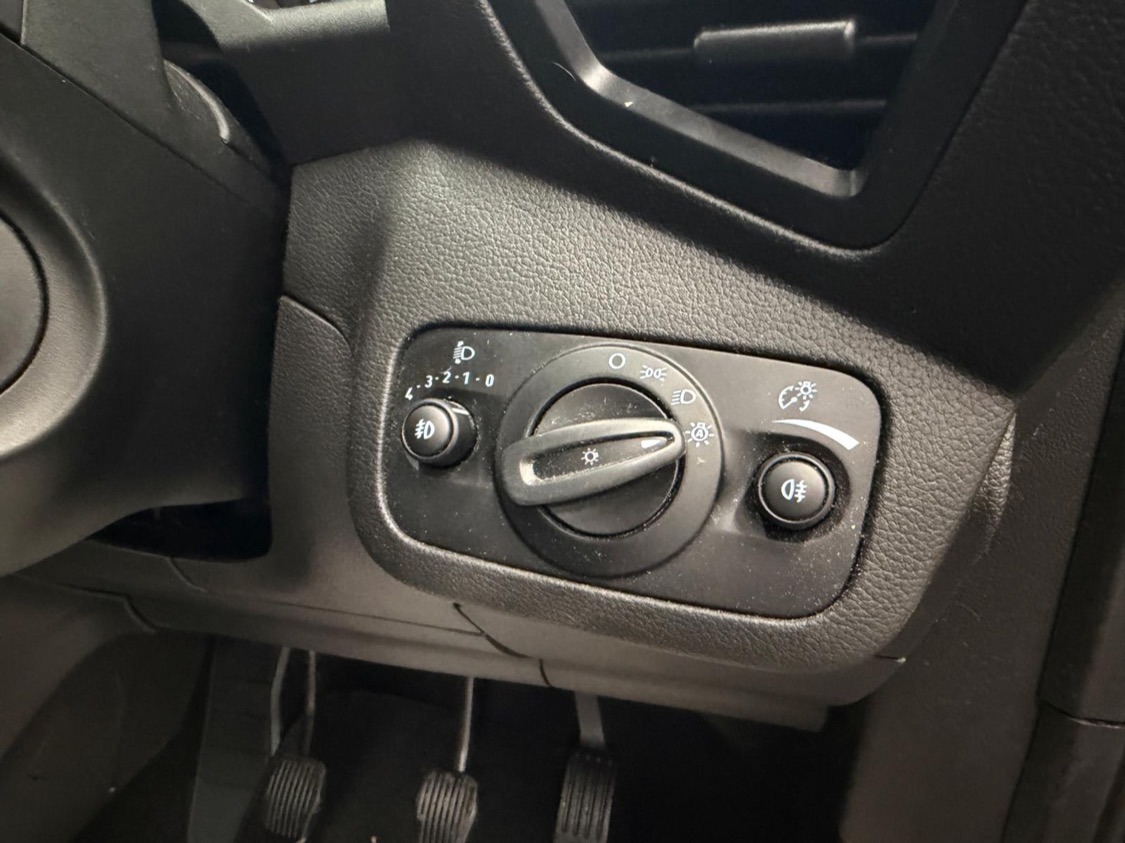 Used Ford C-Max 2017 for sale - 77743512: Photo 13