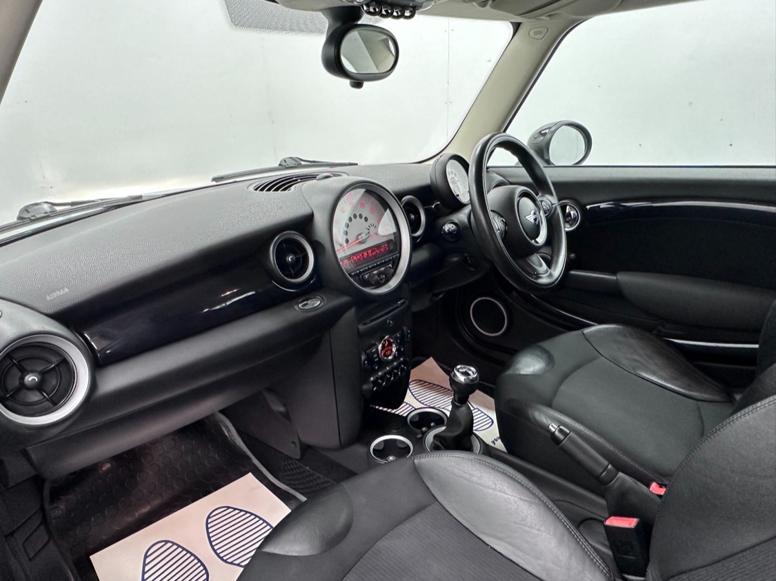 Used MINI Hatch 2012 for sale - 77826232: Photo 17