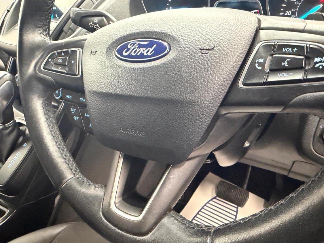 Used Ford Kuga 2017 for sale - 77662389: Photo 10