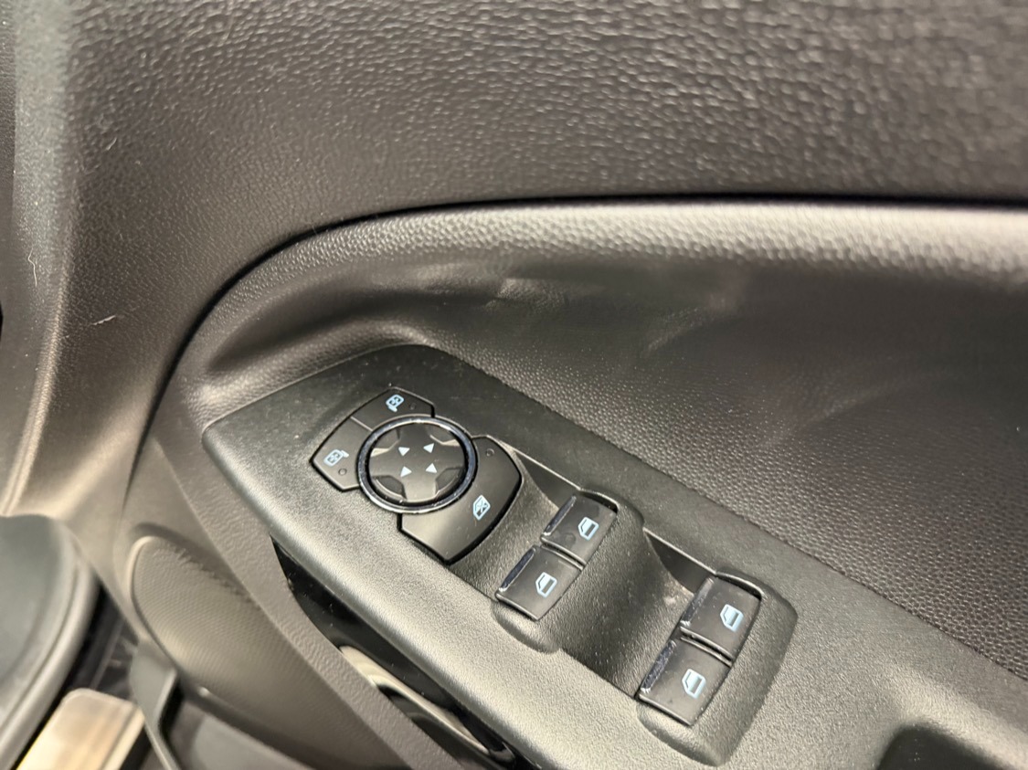 Used Ford Ecosport 2020 for sale - 77350392: Photo 11