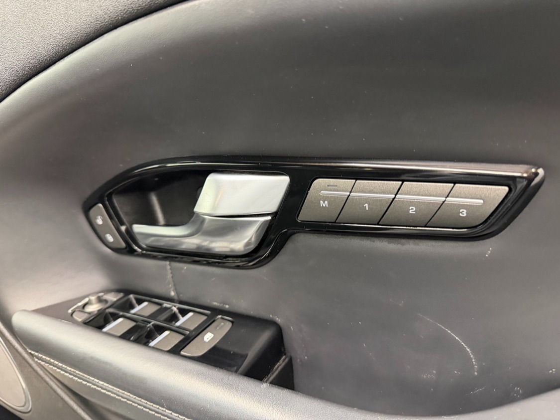 Used Land Rover Range Rover Evoque 2017 for sale - 77916873: Photo 16