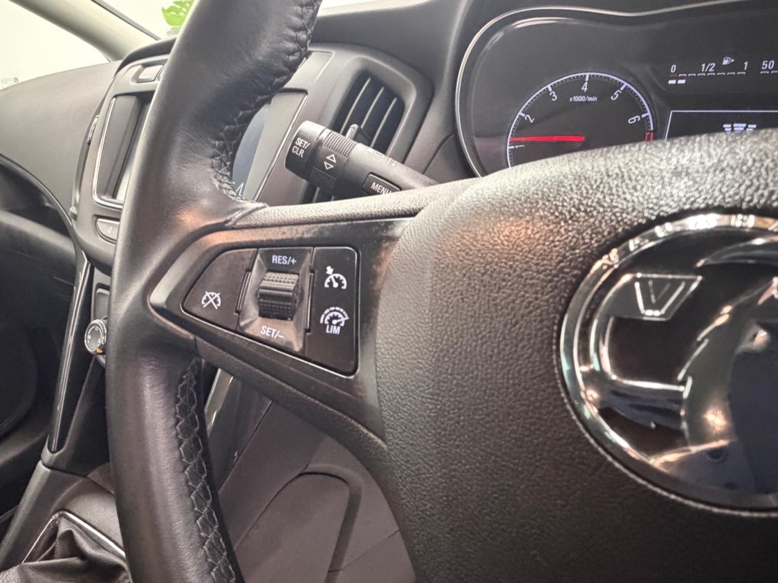 Used Vauxhall Zafira 2017 for sale - 78090967: Photo 10