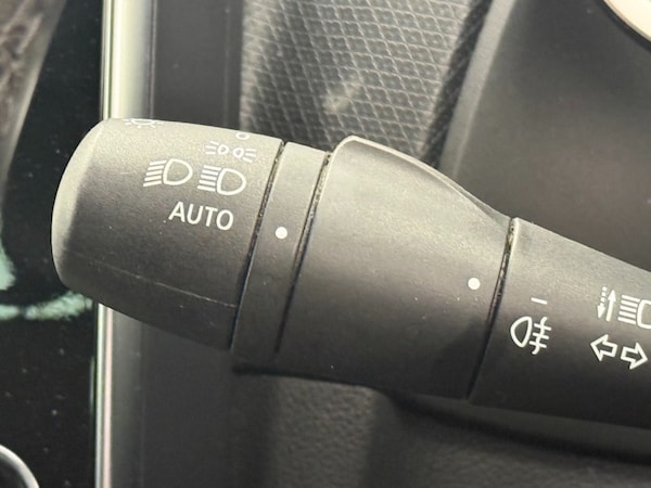 Used Renault Clio 2019 for sale - 76234183: Photo 12