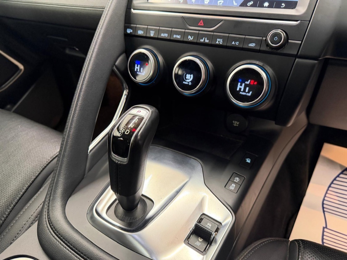 Used Jaguar E-Pace 2018 for sale - 77663084: Photo 19