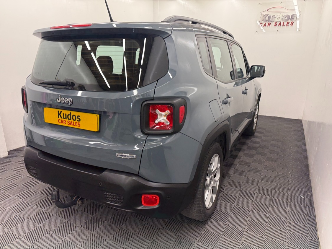 Used Jeep Renegade 2016 for sale - 77916225: Photo 8