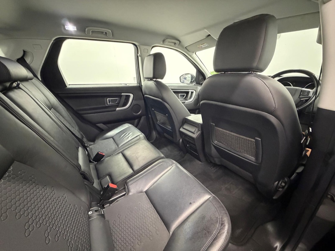 Used Land Rover Discovery Sport 2017 for sale - 77293780: Photo 18