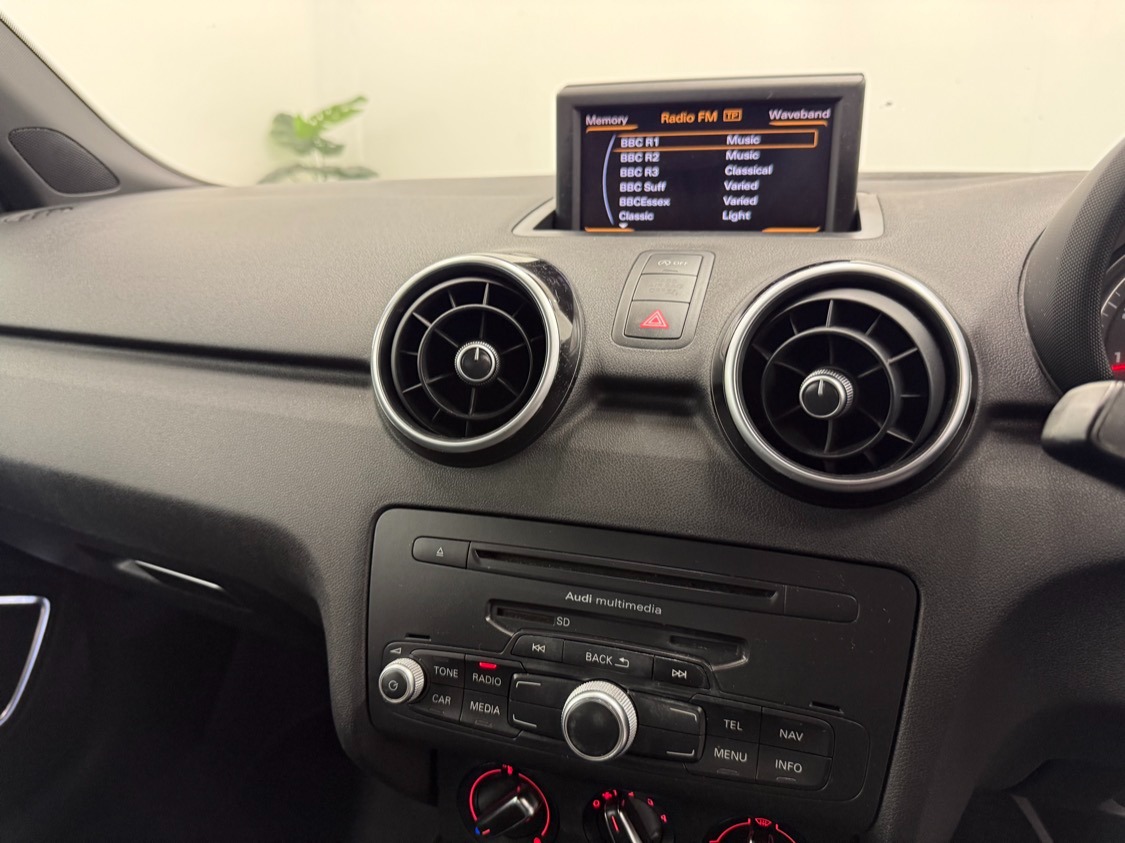 Used Audi A1 2012 for sale - 76192925: Photo 12