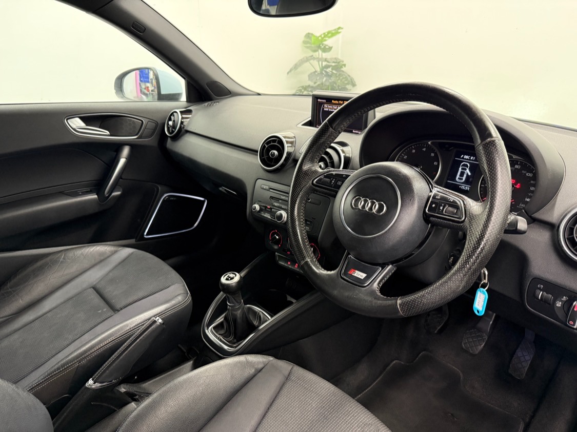 Used Audi A1 2012 for sale - 76192925: Photo 9