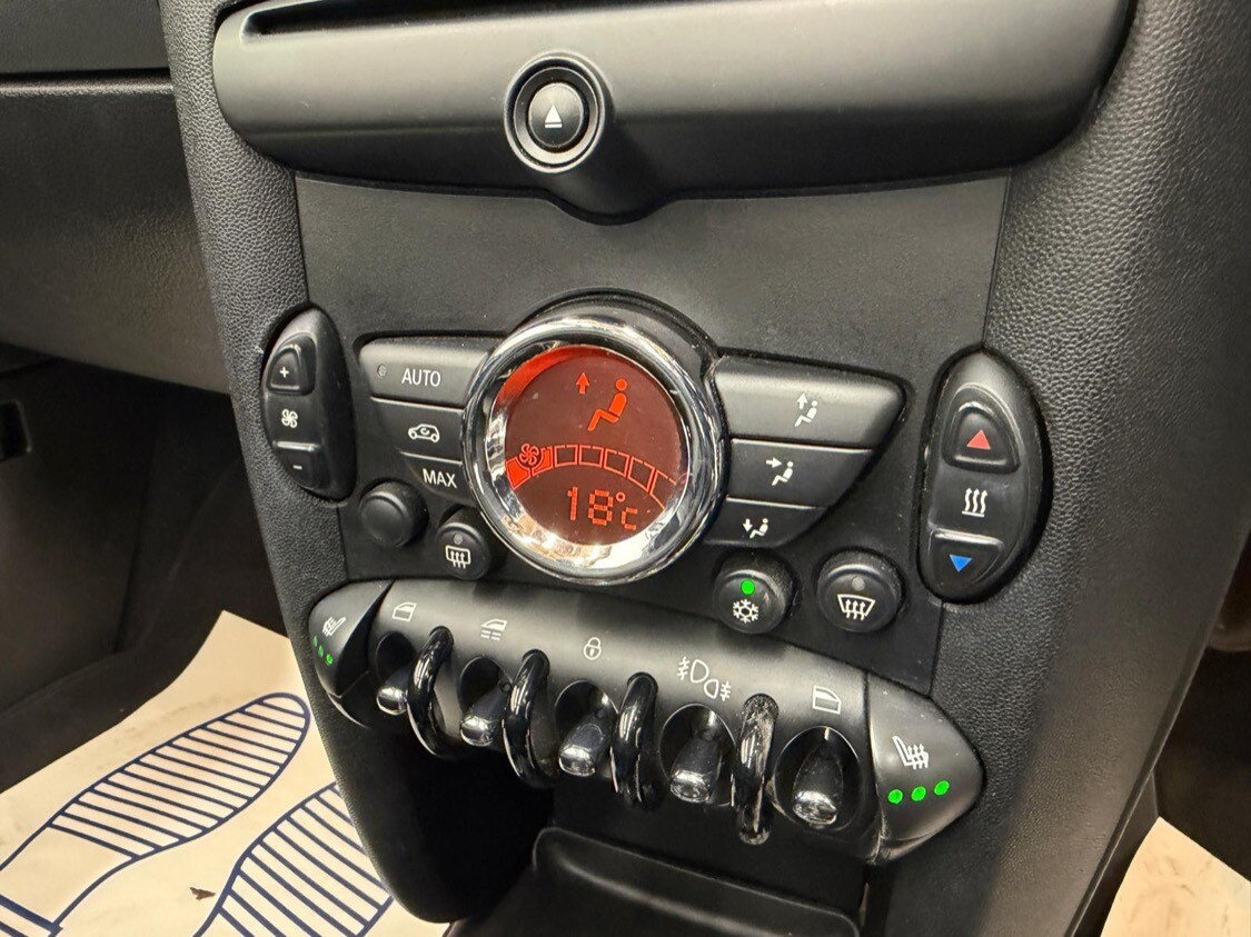 Used MINI Convertible 2012 for sale - 77906845: Photo 15