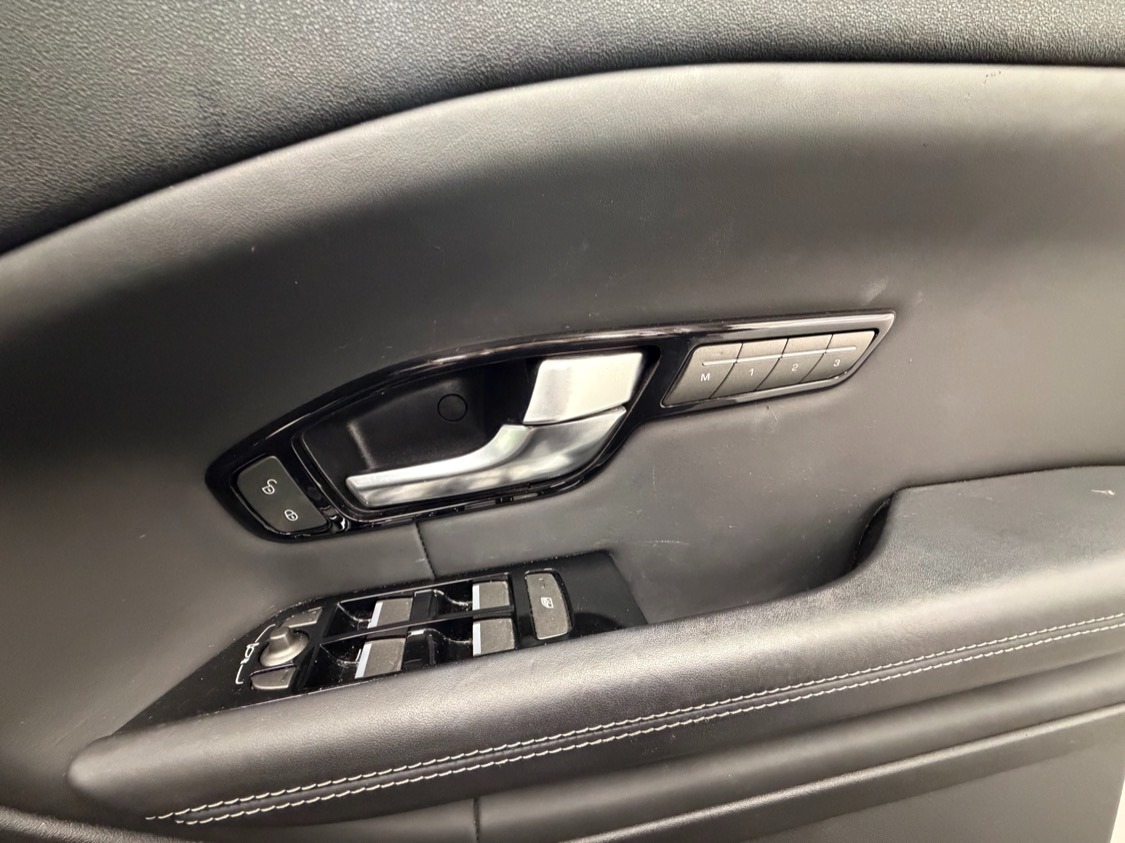 Used Land Rover Range Rover Evoque 2017 for sale - 76521196: Photo 13