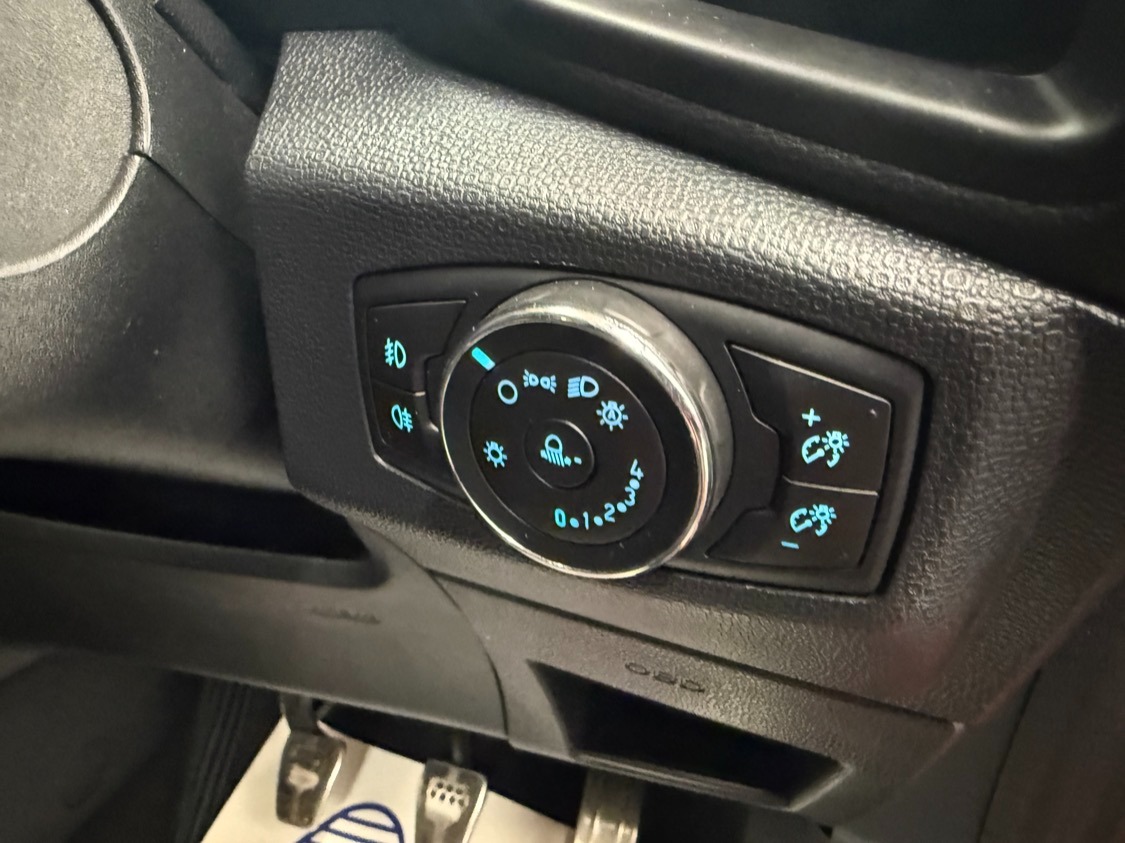 Used Ford Ecosport 2019 for sale - 76720354: Photo 12