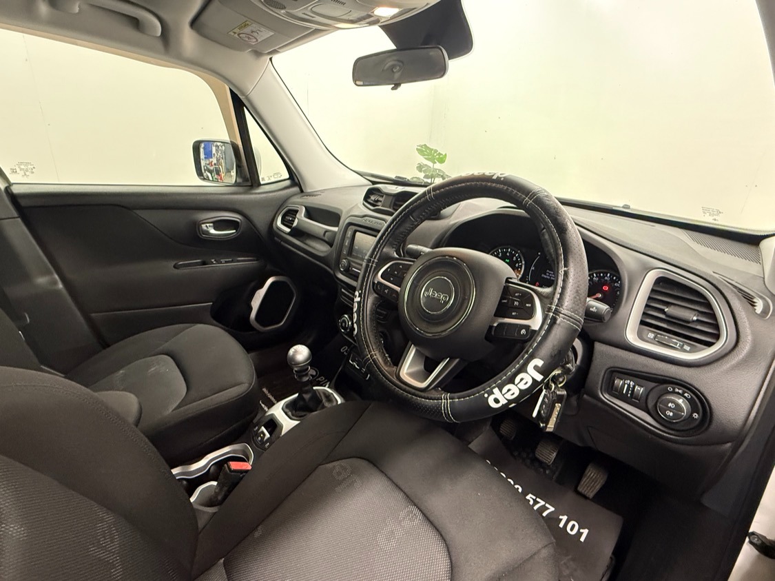 Used Jeep Renegade 2015 for sale - 77837224: Photo 9