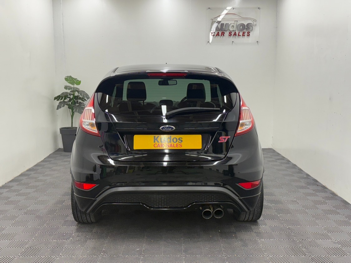 Used Ford Fiesta 2016 for sale - 76366293: Photo 6