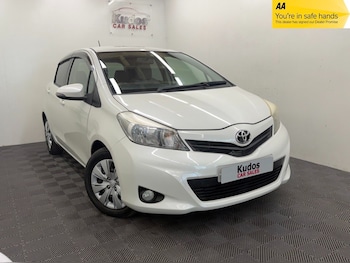 Used Toyota Yaris 2011 for sale - 78976741: Photo