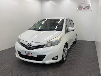 Used Toyota Yaris 2011 for sale - 78976741: Photo