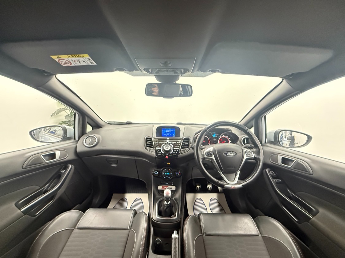 Used Ford Fiesta 2017 for sale - 76466078: Photo 17