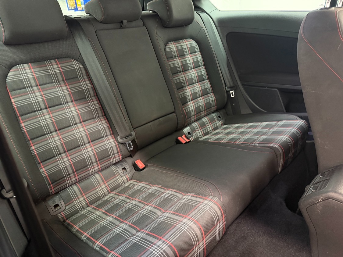 Used Volkswagen Golf 2016 for sale - 76892188: Photo 20