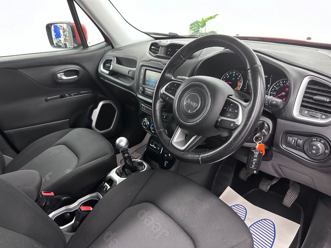 Used Jeep Renegade 2016 for sale - 76892589: Photo 10