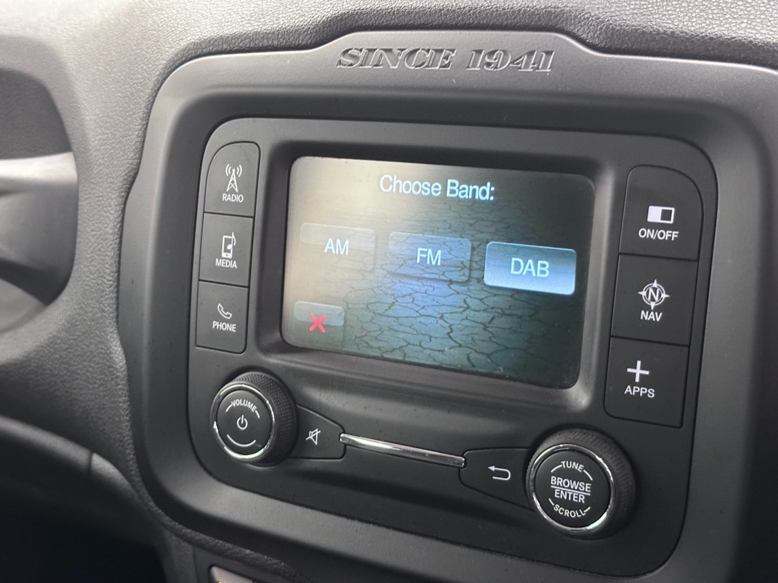 Used Jeep Renegade 2016 for sale - 76892589: Photo 15