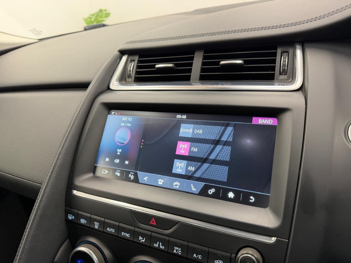 Used Jaguar E-Pace 2018 for sale - 77813475: Photo 16