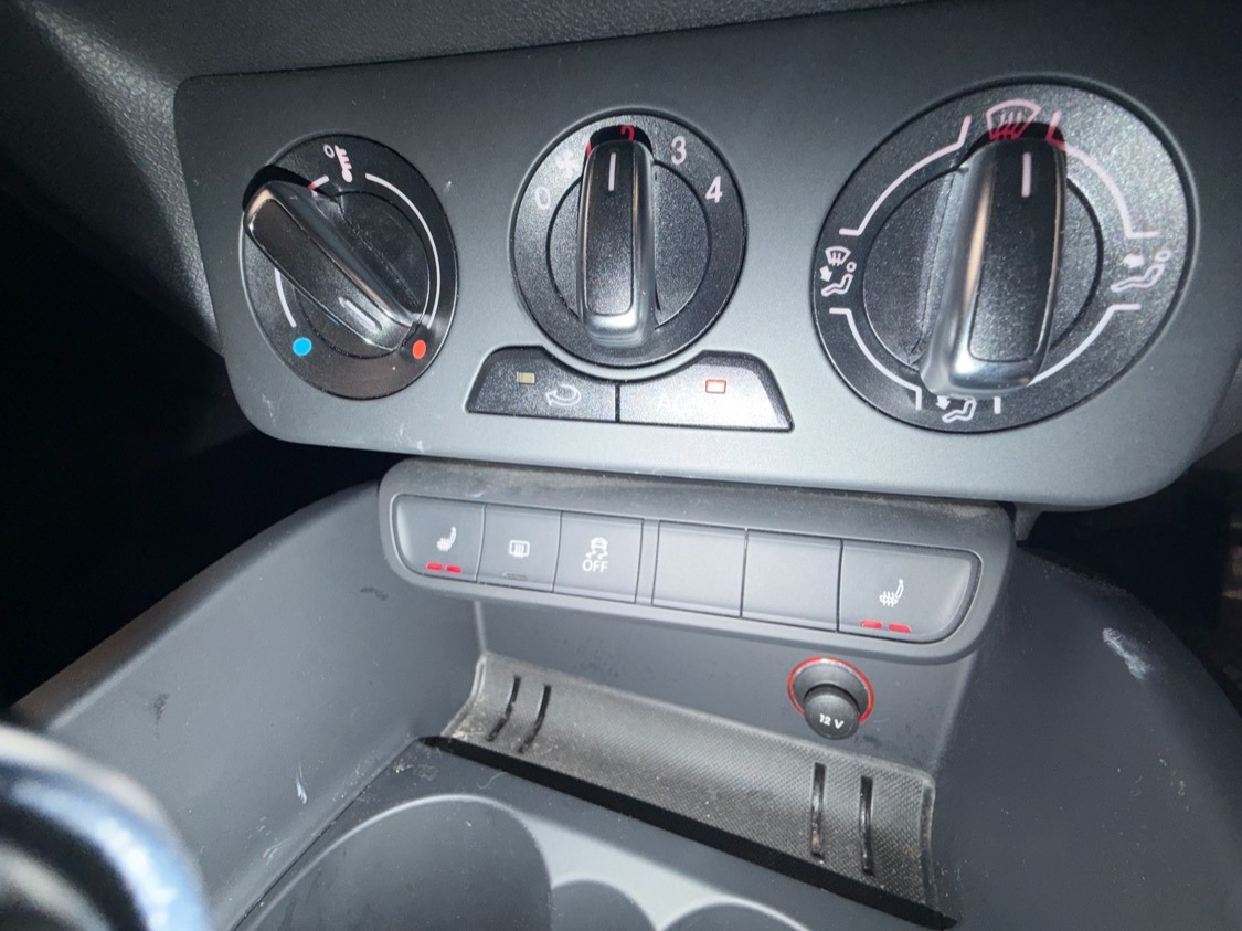 Used Audi A1 2012 for sale - 77051793: Photo 17