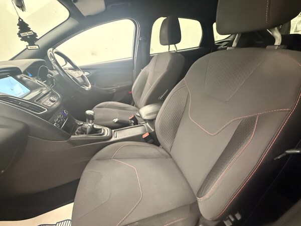 Used Ford Focus 2018 for sale - 76011894: Photo 16