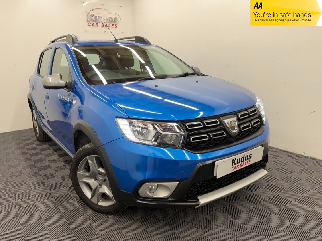 Used Dacia Sandero Stepway 2019 for sale - 76626760: Photo 1
