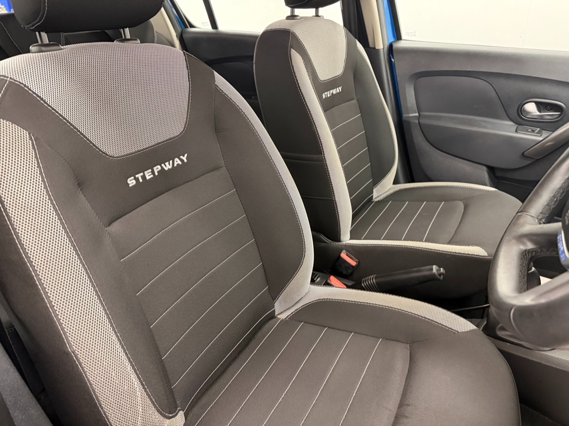 Used Dacia Sandero Stepway 2019 for sale - 76626760: Photo 10