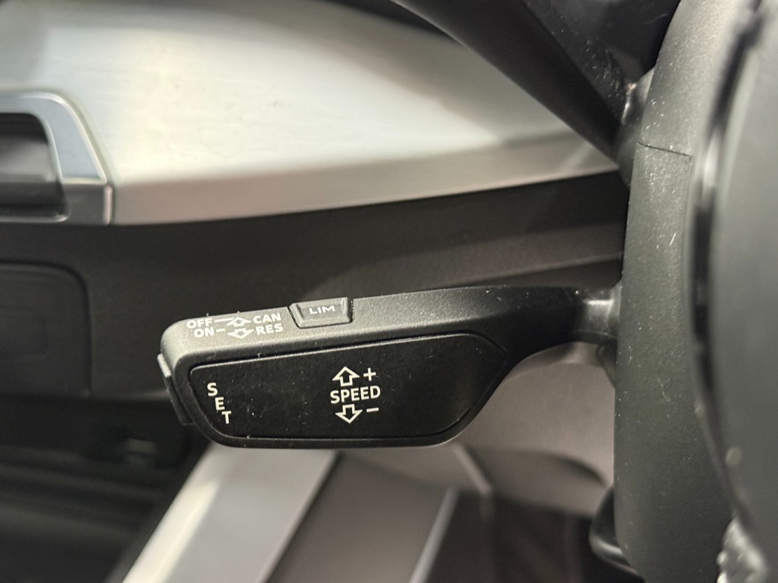 Used Audi Q2 2018 for sale - 76792667: Photo 12