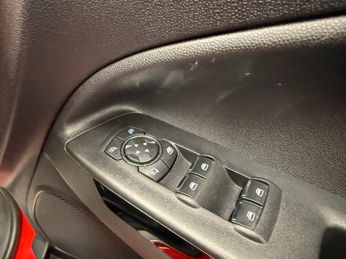 Used Ford Ecosport 2019 for sale - 76464496: Photo 13