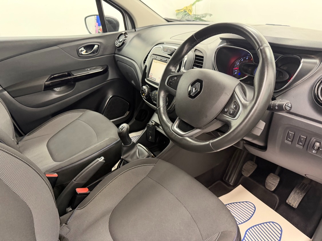 Used Renault Captur 2017 for sale - 76720366: Photo 10