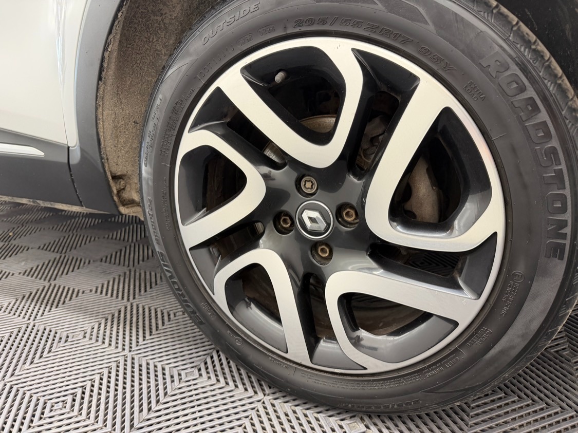 Used Renault Captur 2017 for sale - 76720366: Photo 9