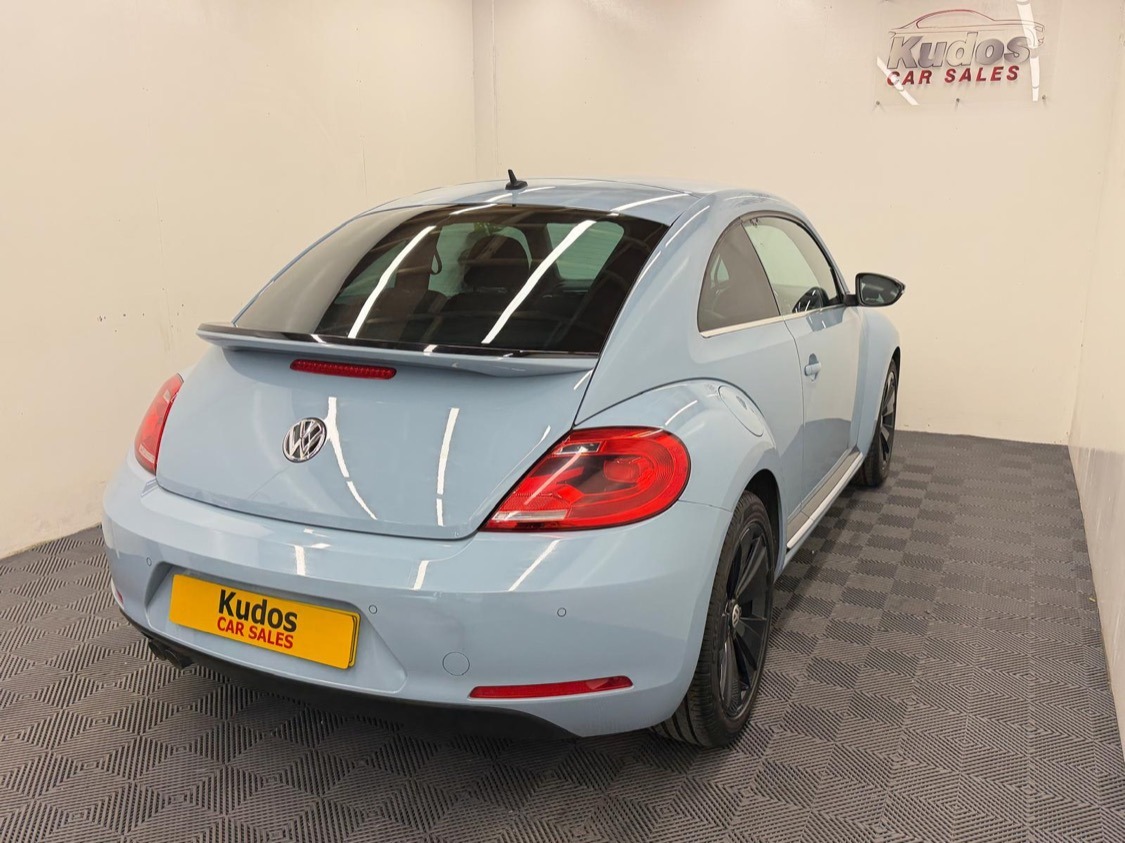 Used Volkswagen Beetle 2015 for sale - 77846277: Photo 8