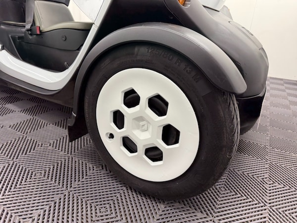 Used Renault Twizy 2012 for sale - 76047554: Photo 11